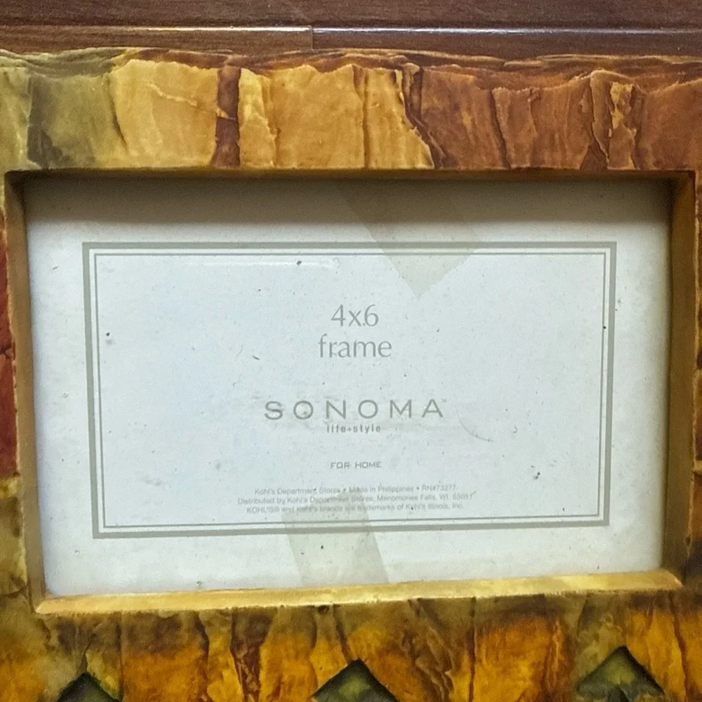 Sonoma Woodland Yellow and Green Frame